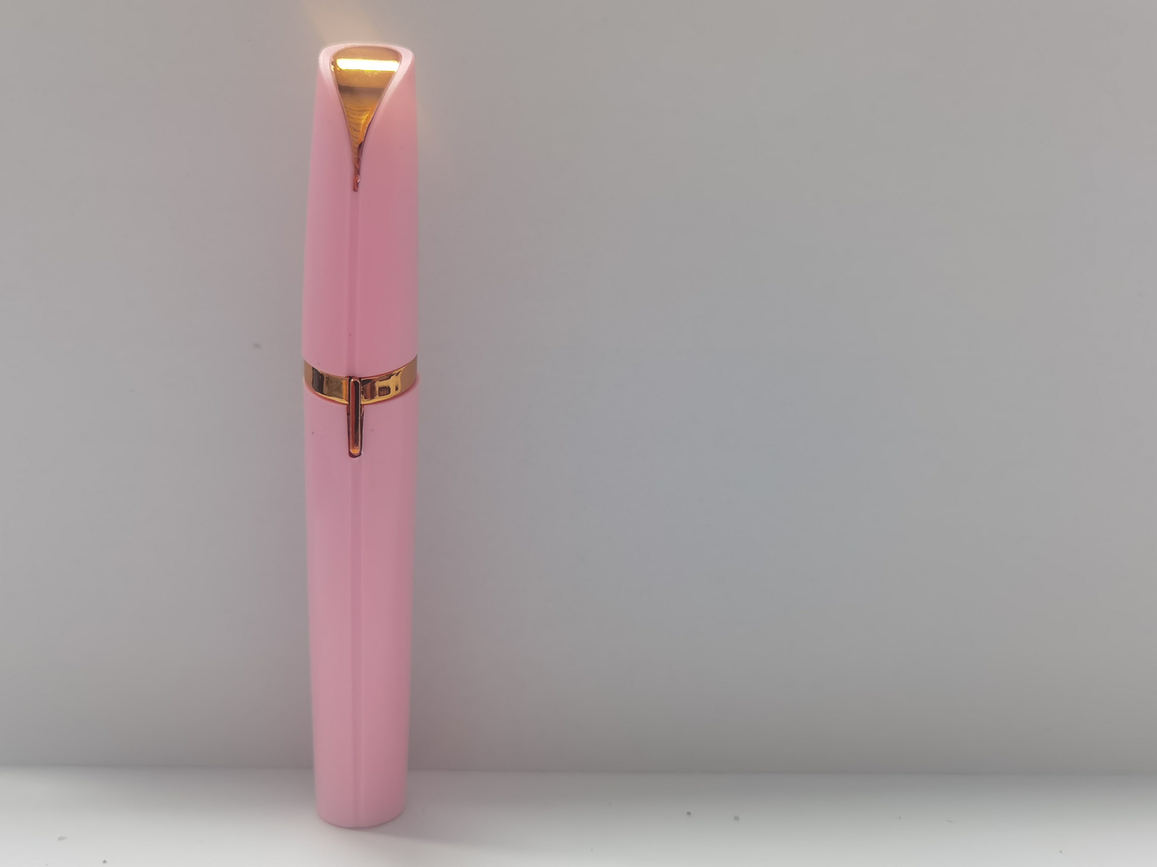 Flawless Brows Mini Electric Eyebrow Trimmer | 18K Gold LED Pen